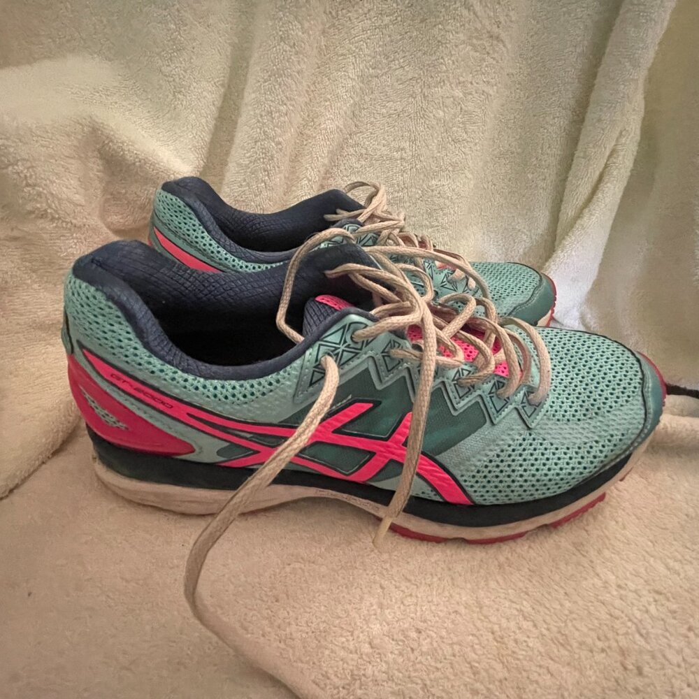 Asics GT-2000 Running Shoes Womens Size 10 Teal Pink Mesh Stability Gel T656N